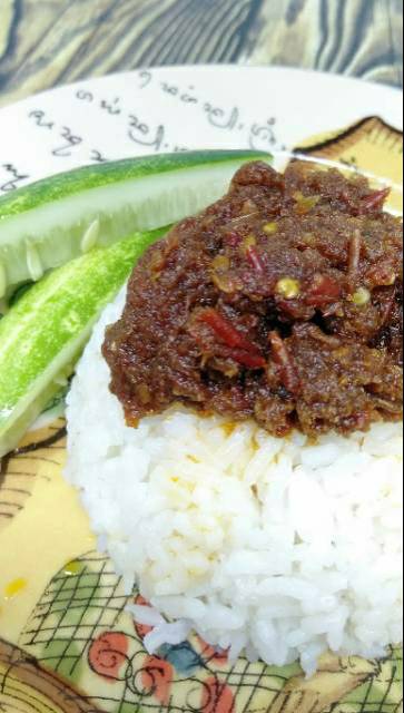 

Ikan asap sambal/ sambala bete tapa