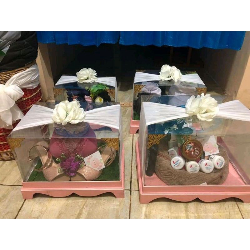 HANTARAN AKRILIK