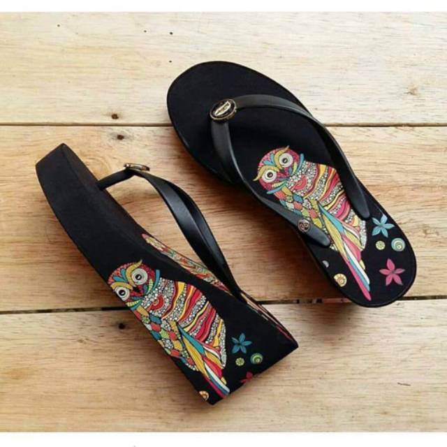 Sandal Wanita / Sandal Wedges Darlingen Owl 7 cm + lengkap box