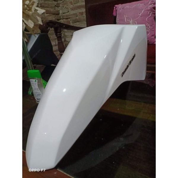 Slebor depan Vario 125/150 LED