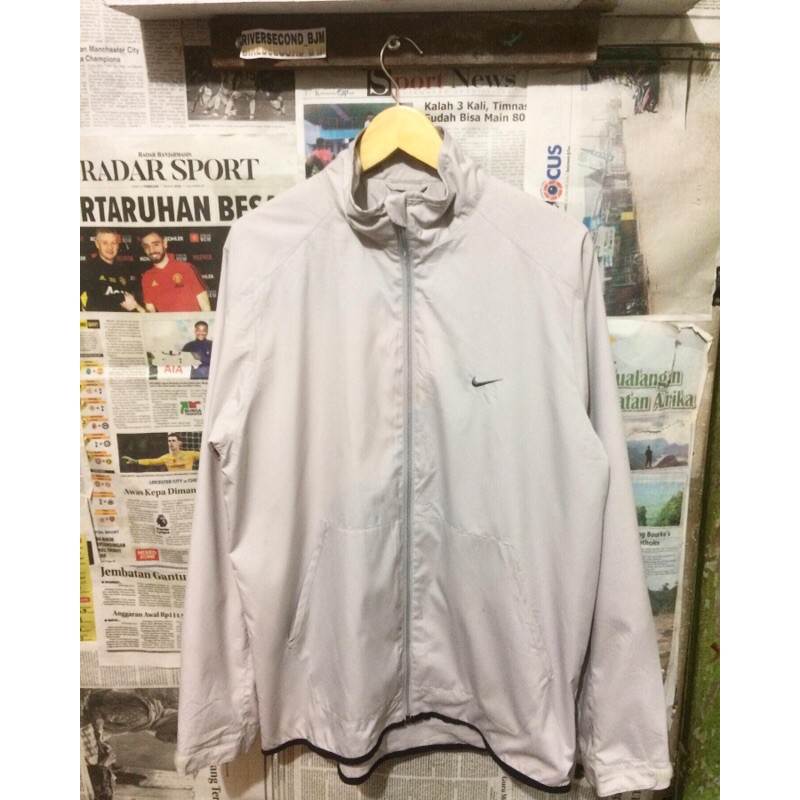 jaket nike second small swoosh big swoosh original