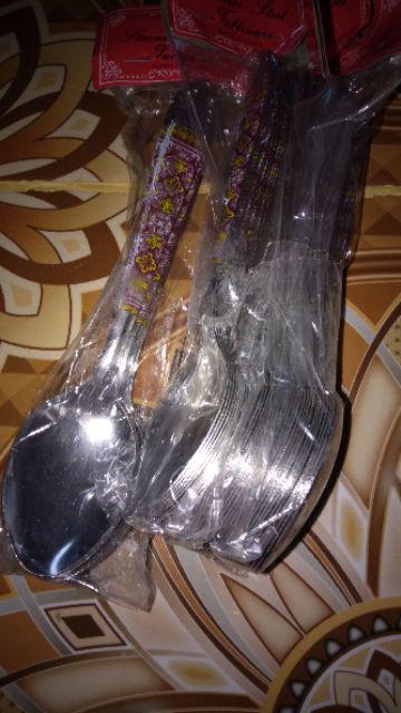 Sendok Makan Batik
