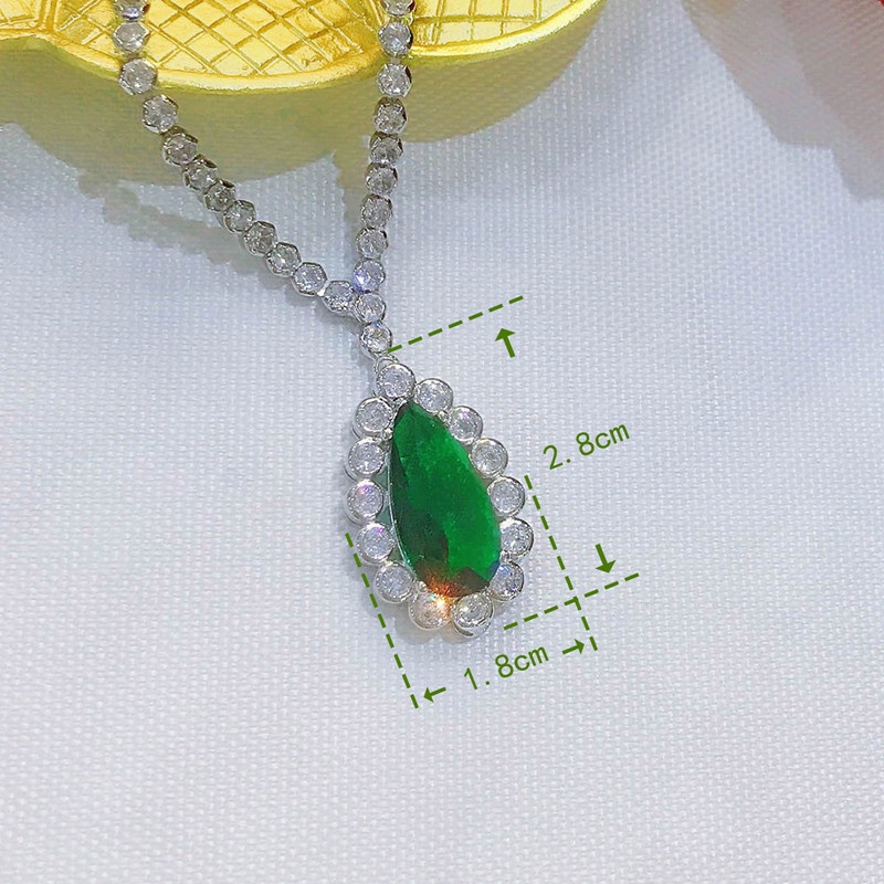 Kalung Sterling Silver 925 Hias Liontin Bunga Kristal Cubic Zirconia Warna Hijau Berkilau Untuk Wanita