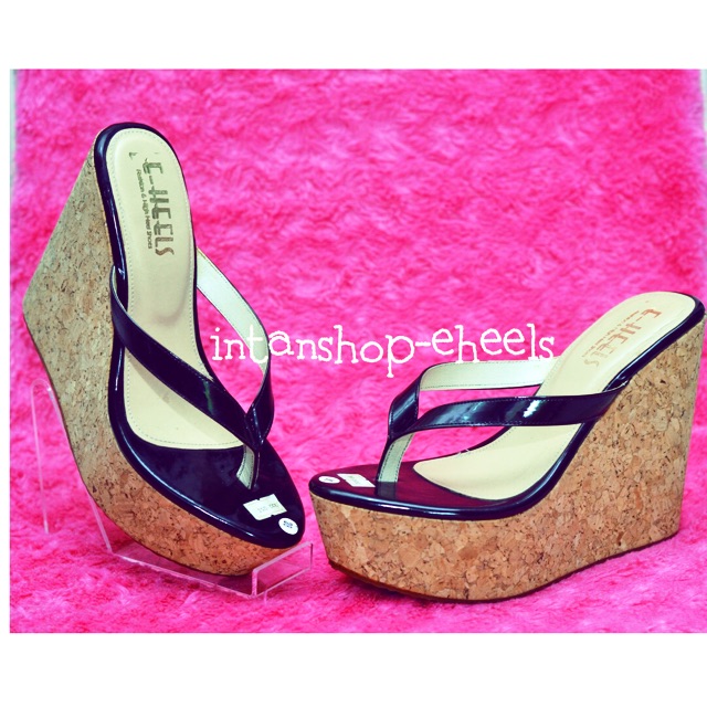 Wedges E-heels jepit