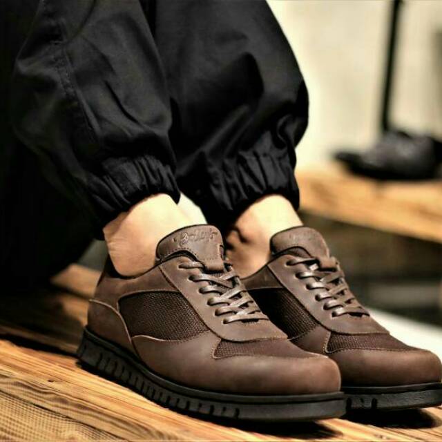 Sepatu Kulit Sneakers Kerja Original Bradleys Nick Brown