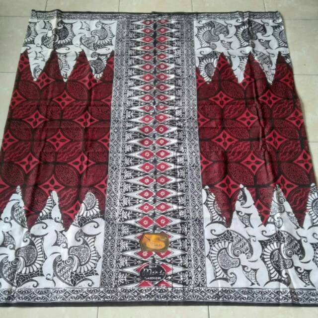 Sarung batik Mahda merah putih / batik sarung merah / 17 agustus / sarung batik cap pekalongan