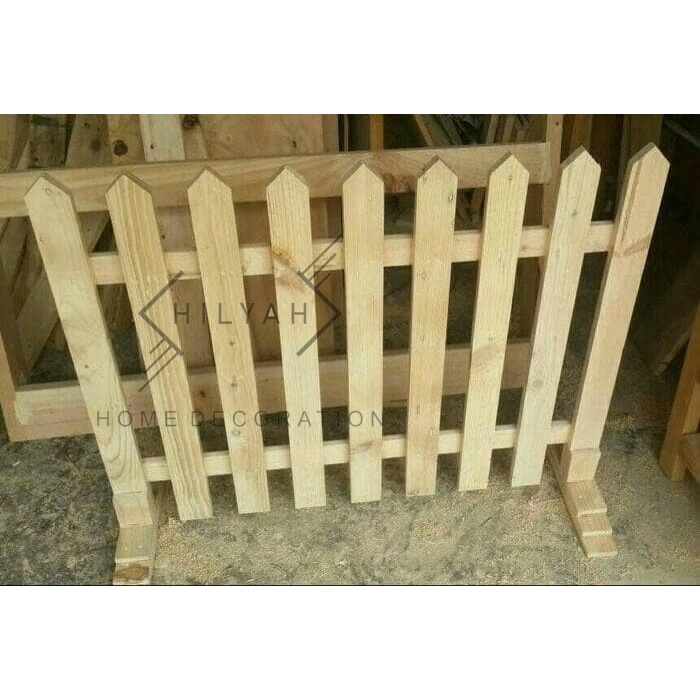PAGAR KAYU JATI BELANDA