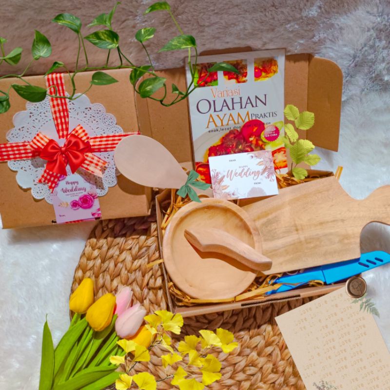 

HAMPERS ALAT MASAK KADO PERNIKAHAN / KITCEN SET HAMPERS