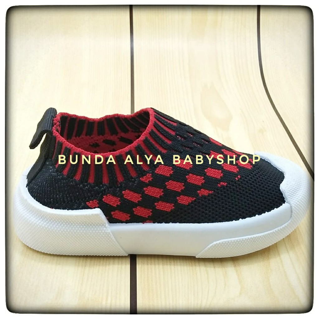 Sepatu Anak Laki Laki IMPORT 4 5 6 7 Tahun HITAM Elastis Sepatu Anak  Cowok Cewek Rajut Elastis Alas Karet Anti LicinSize 21 -35