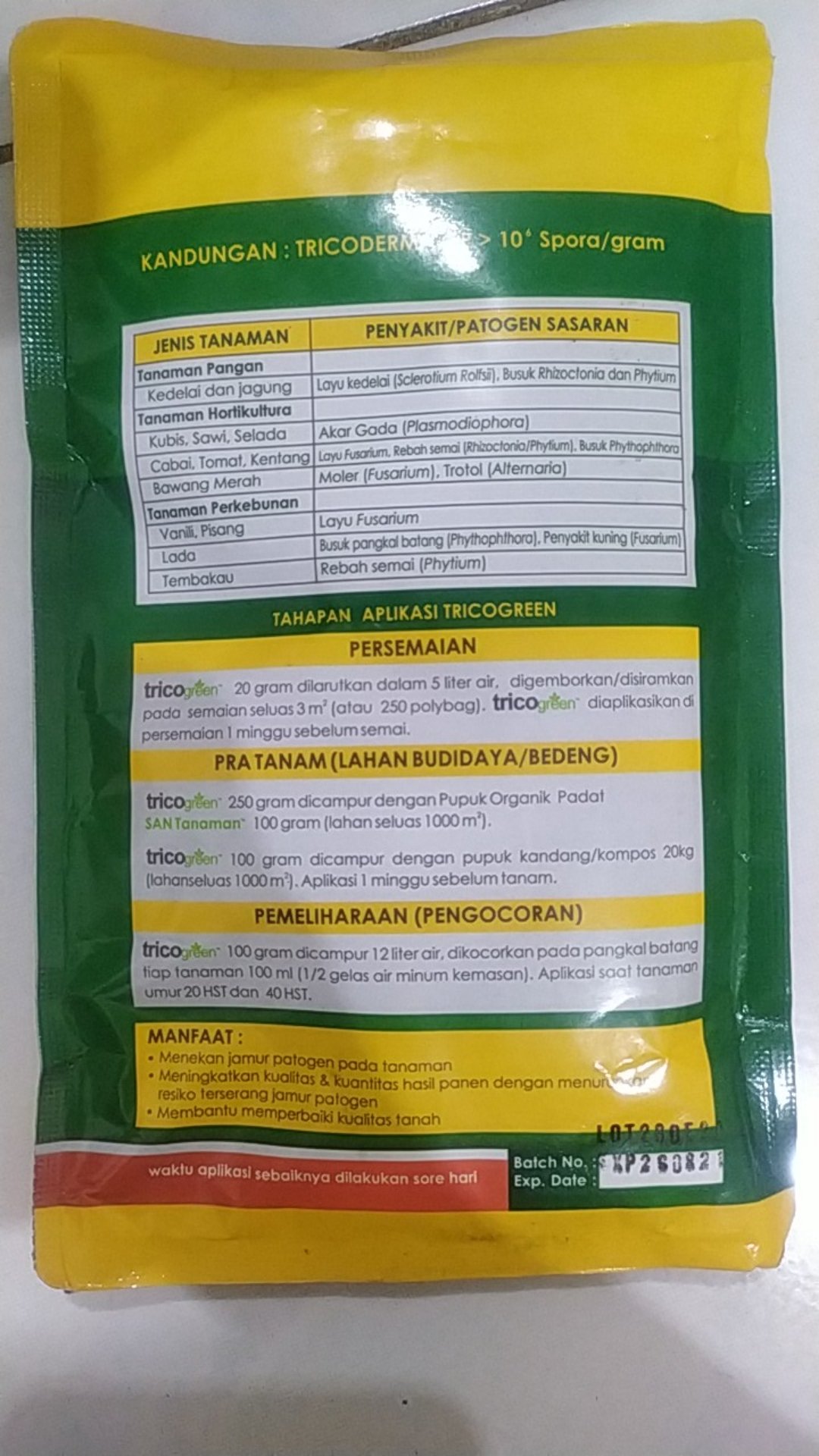 Biofungisida Tricogreen Bahan Aktif Trichoderma Kemasan 250 Gram