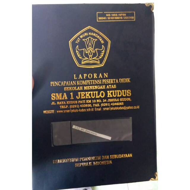 

Stop Map Ijazah dan Rapot Foil plastik isi 10pcs