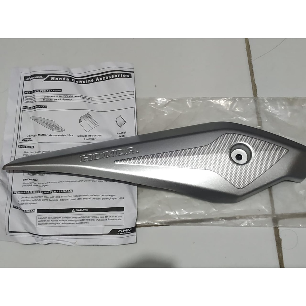 Garnish Cover Muffler Original Honda Beat seri K25 Esp