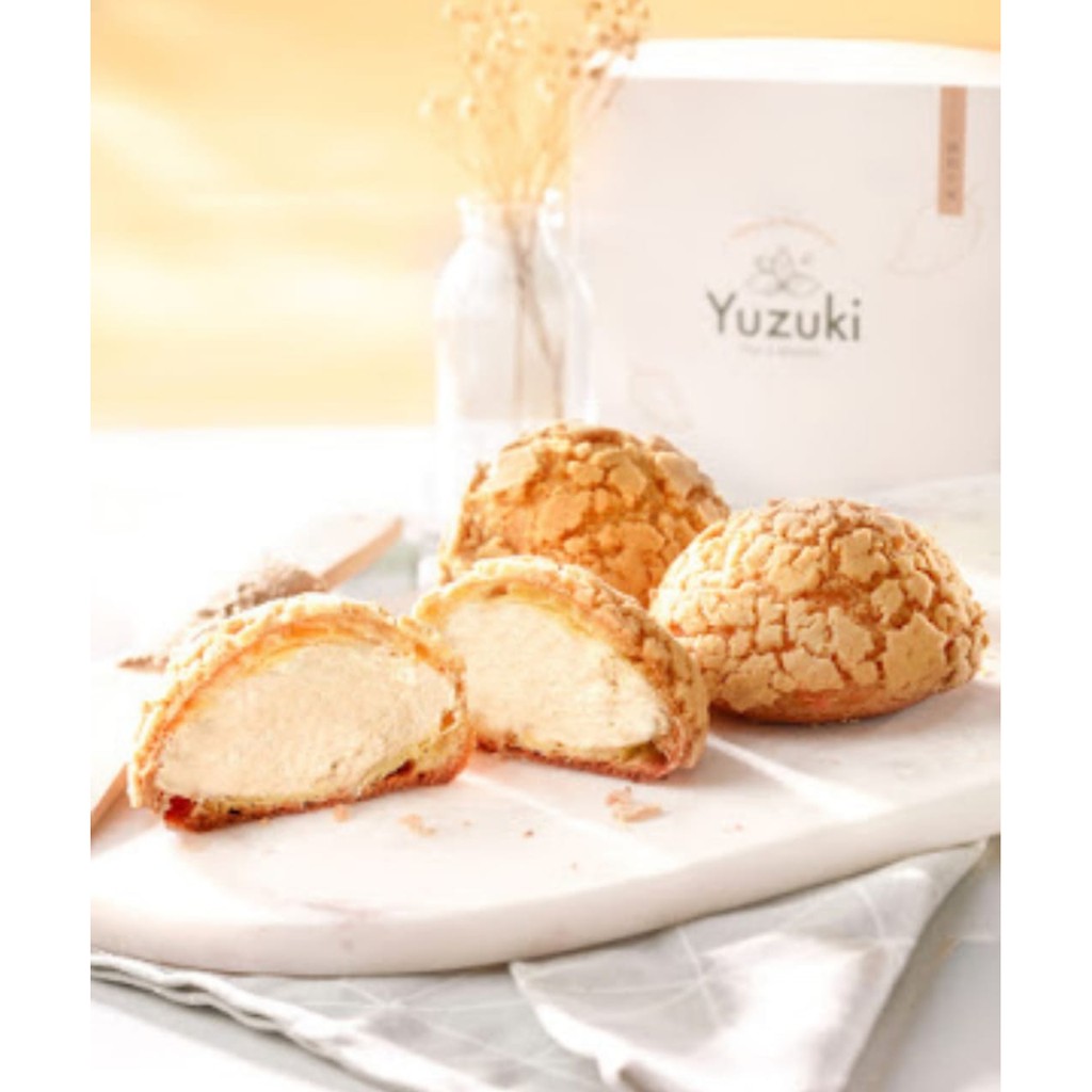 

Original Cream Puff