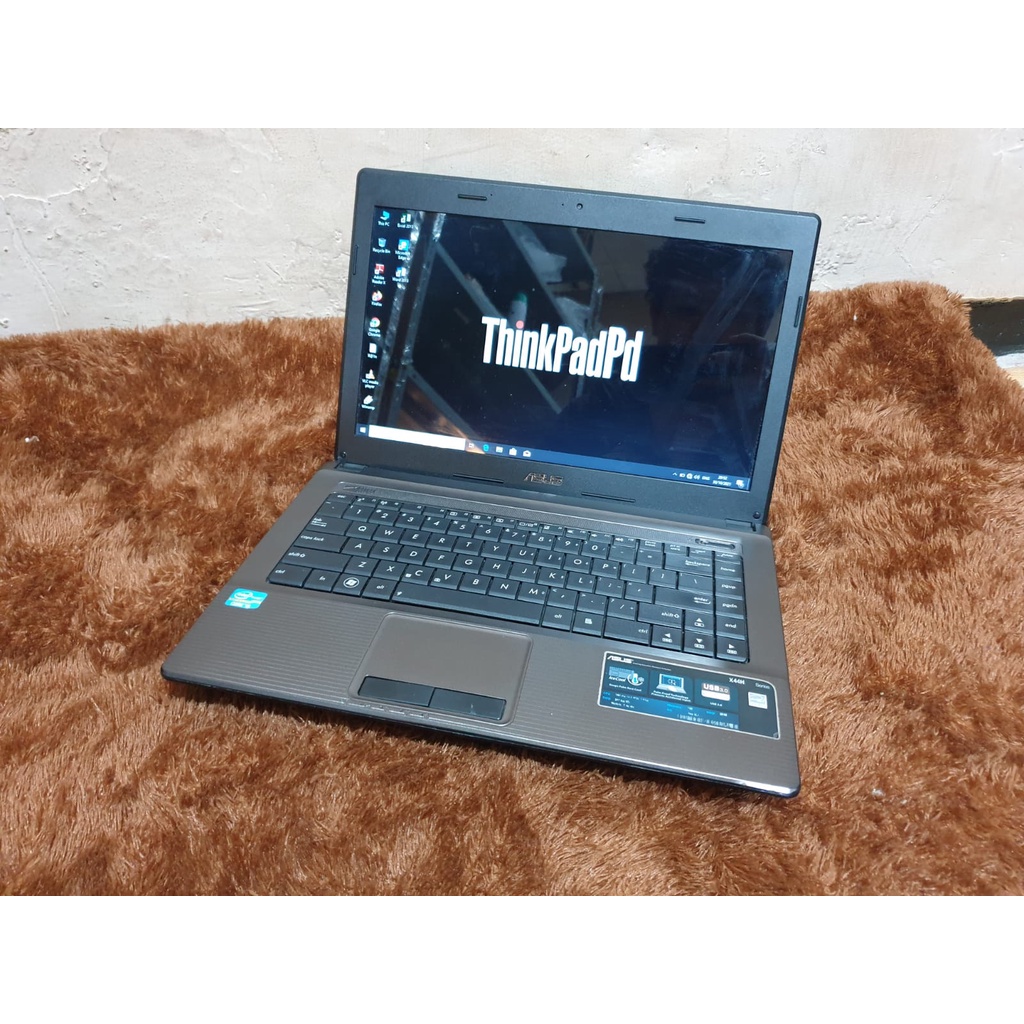 Laptop Asus X44H Core i5 2430M Mulus