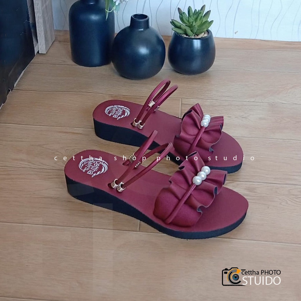 Sandal Wanita - MIls Collection - Wedges Spon Mutiara Anak