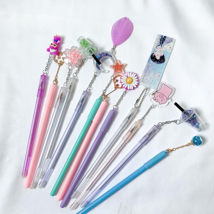 

Jualan Pulpen Gantungan Lucu Bulan Sabit 1 Lusin Isi 12 Pieces Mix Variant Hemat