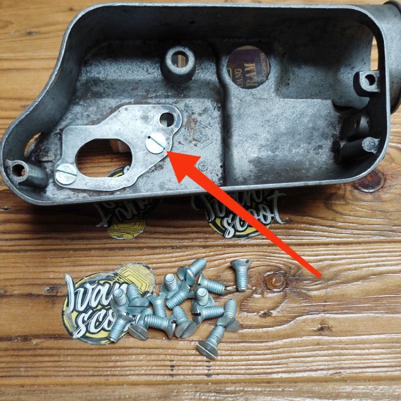 Baut Mangkok Karbu Vespa Baut Bak karburator vespa Baut karburator vespa Original
