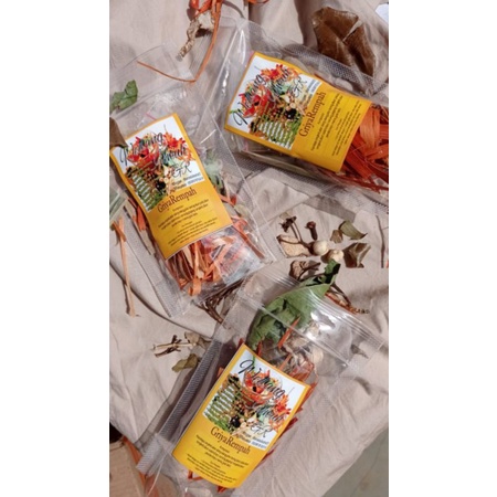 

TERMURAH! Wedang uwuh GR komplit 12 Rempah /Wedang uwuh Rempah TERKOMPLIT /Herbal