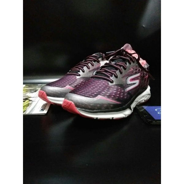 Skechers GoRun Forza 2W