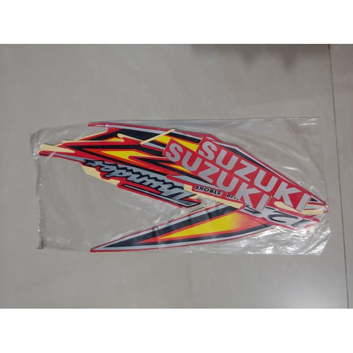 Stiker Bodi &amp; Lis Body &amp; Striping Thunder 2006 Merah