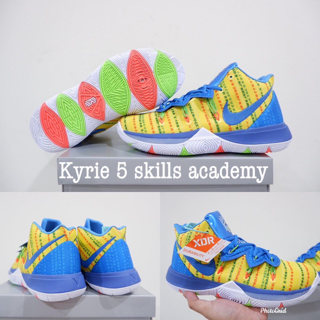 kyrie 5 academy