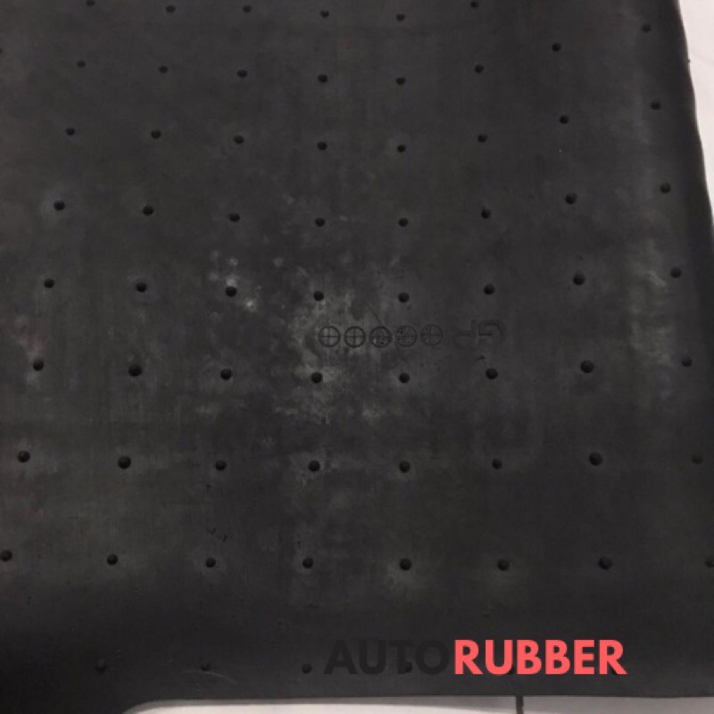 Karpet Lantai Karet Toyota Kijang Kapsul Tengah