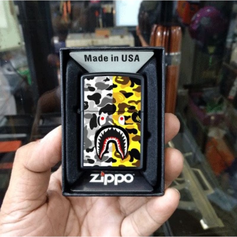 pemantik api korek api keren Zippo x bape limited