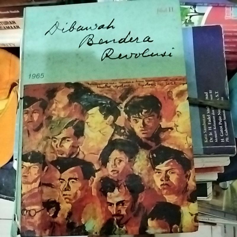 di bawah bendera revolusi jilid 2(Pakai kotak)