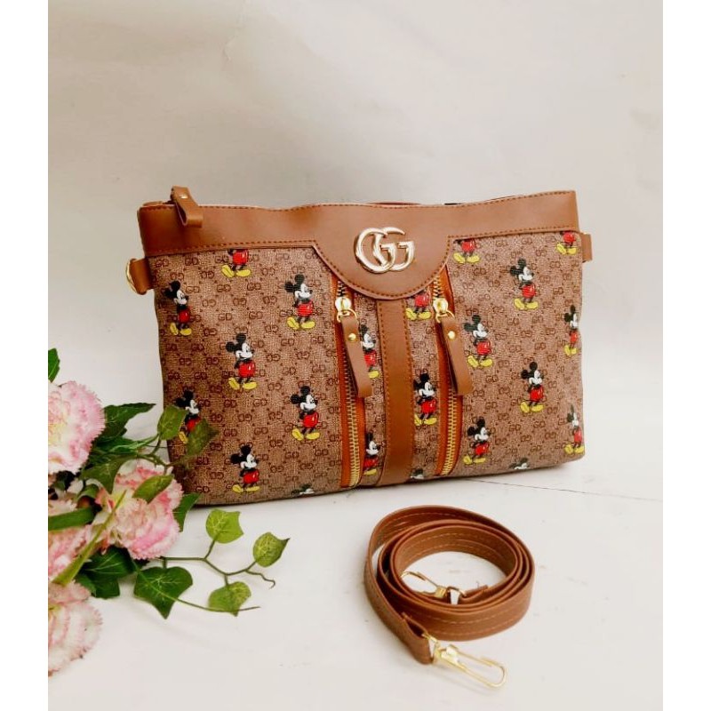 PTM-clutch bag motif karakter mickey