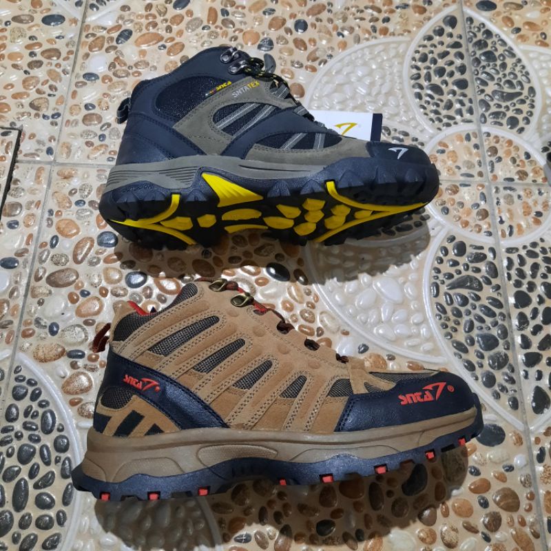 Sepatu SNTA size 39 / obral Sepatu Hiking / Sepatu Gunung