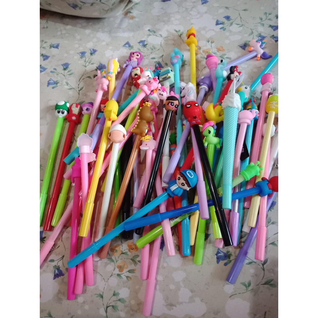 

BeeStore Pulpen Karakter / 60 PULPEN LUCU / 60 MODEL CAMPUR