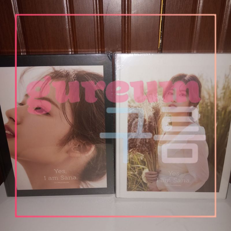 [READY] (TWICE) [Photobook] Sana - 1ST PHOTOBOOK [Yes, I am Sana]