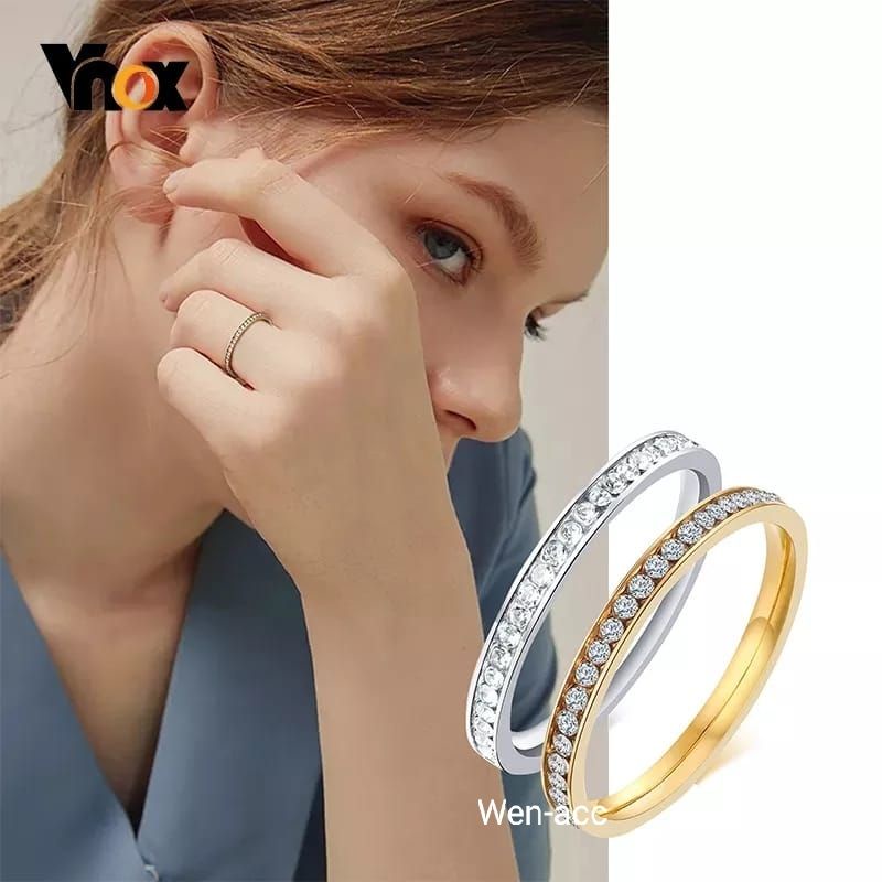 Cincin Titanium Permata Emas dan Silver Wanita Model Full Permata