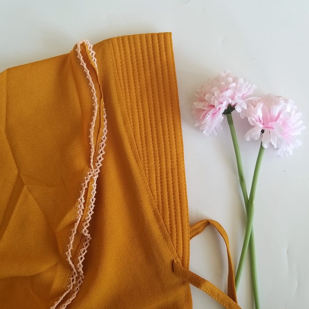 Jilbab Bergo Pet tali List Pichot Size XL/Hijab Bergo Instan Jumbo Modis Mentari-Kunyit