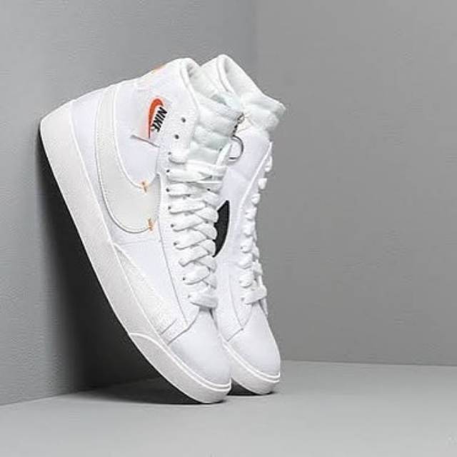 w blazer mid rebel nike