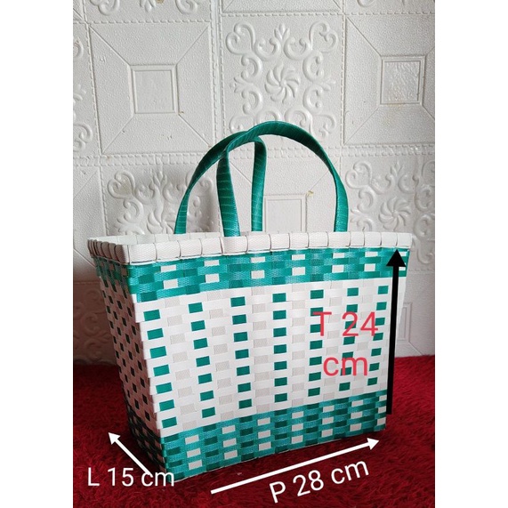 Tas hajatan / tas anyaman anting murah / tas pasar / hempers lebaran