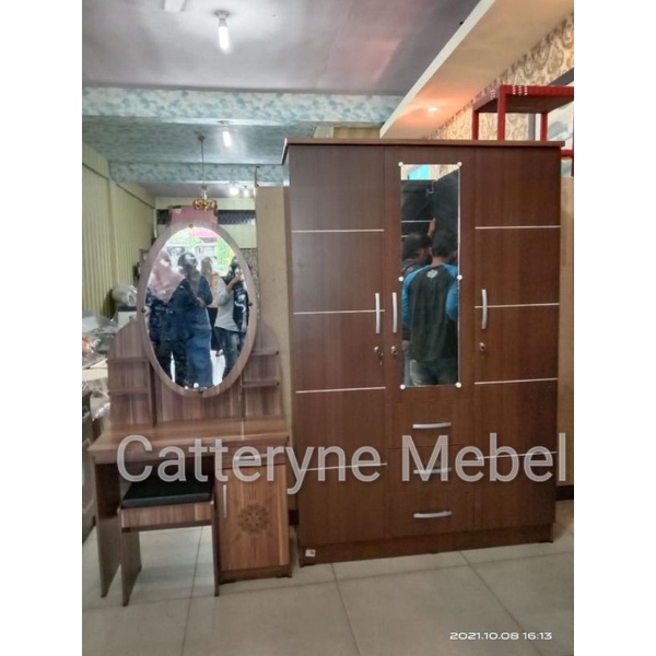 LEMARI MEJA RIAS MINIMALIS