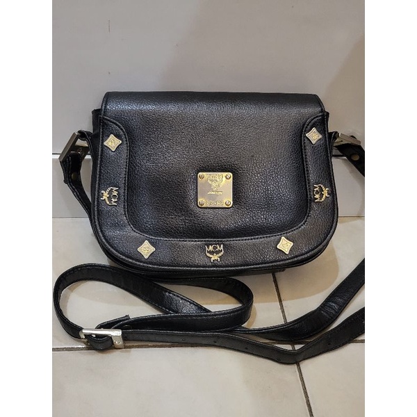 mcm sling bag preloved