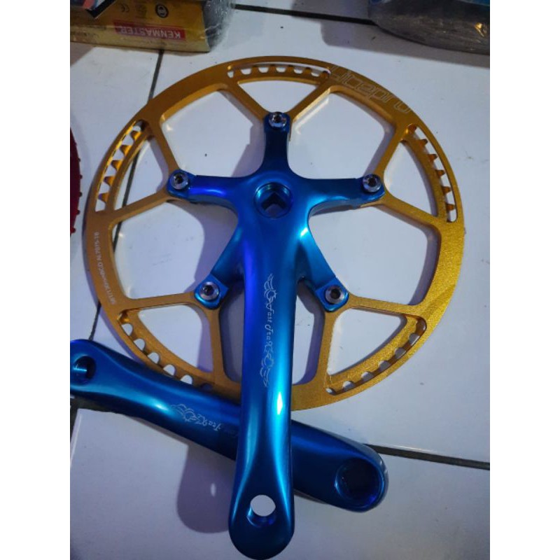 crankset biru 58t cover