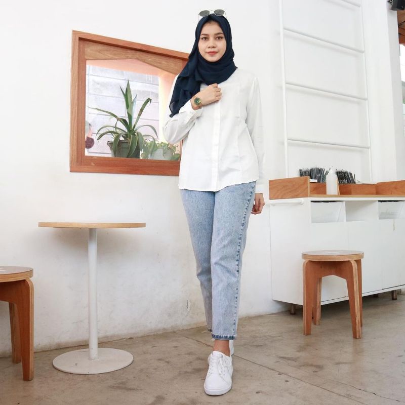 KEMEJA RAYON POLOS WANITA PUTIH