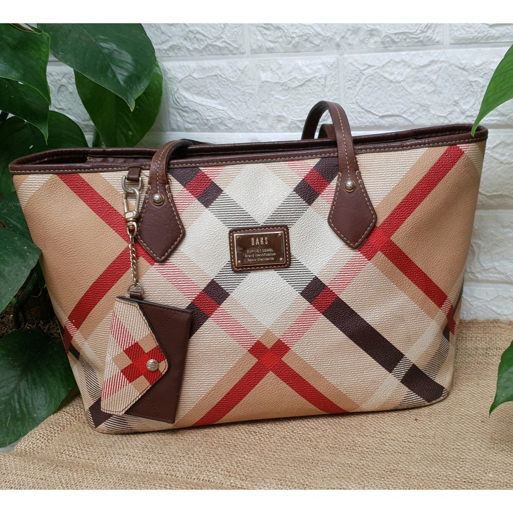 [PRELOVED] DAKS TOTE good condition