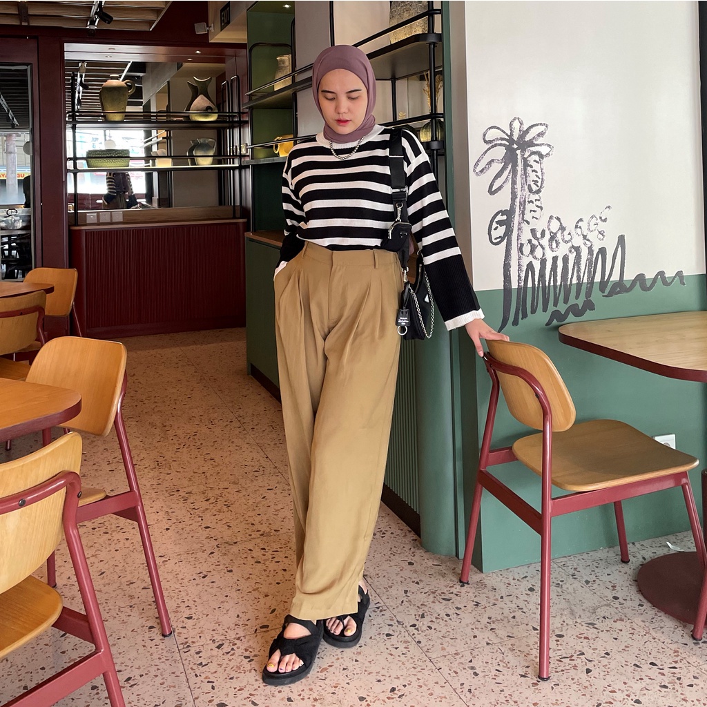 BEFAST - ZSO OOTD Sweater SABILA / LAYLA STRIPE OUTER KNIT / Atasan Lengan Panjang / Sweater Motif Garis-Garis / OOTD Remaja Wanita Ala Style Korean / Sweater Casual / Fashion Wanita Kekinian Terbaru 2022 / Terlaris