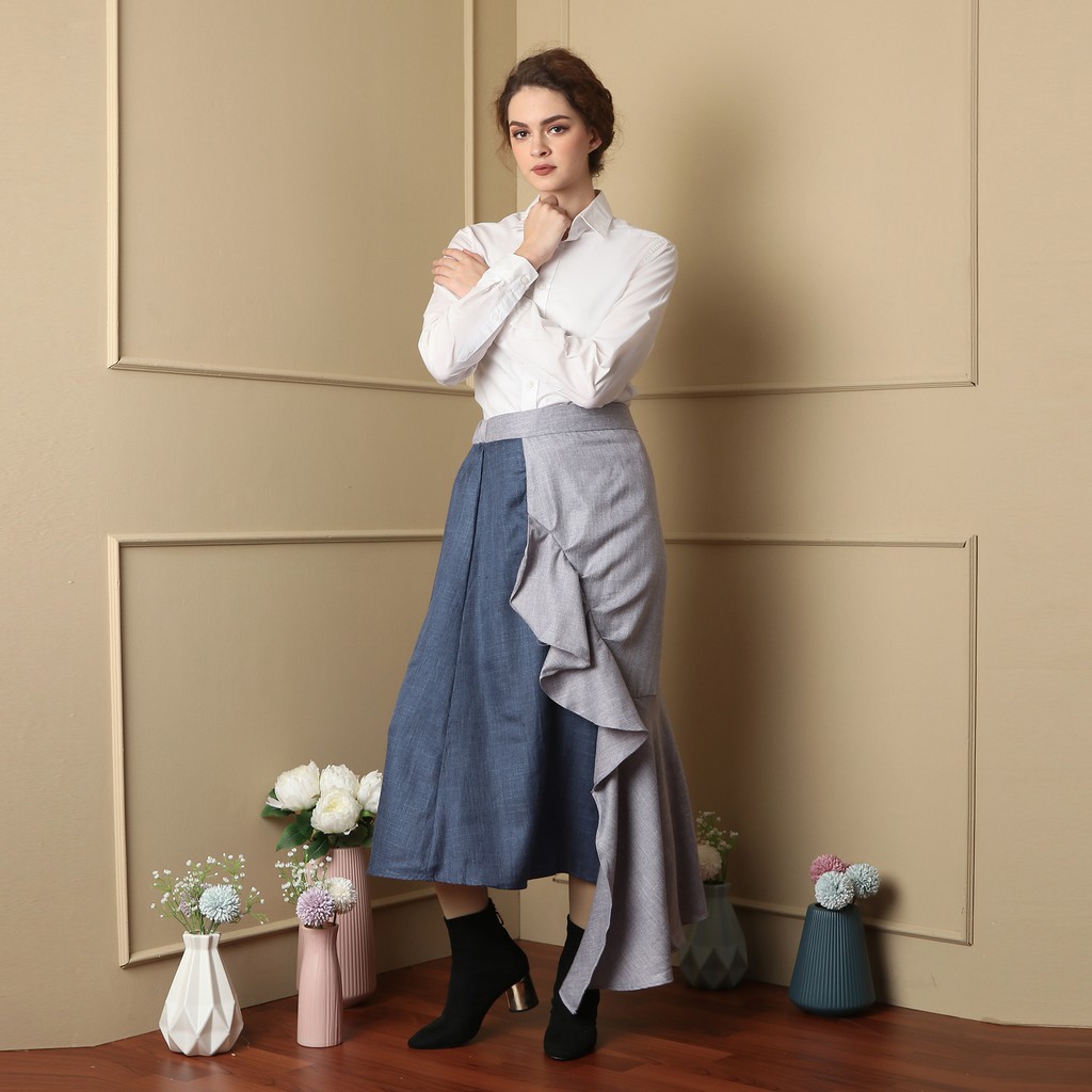 

Namirah The Label - Keira Skirt