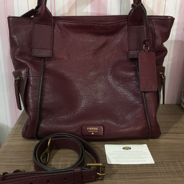 Fossil Emerson Maroon Large Preloved VVGC Tas selempang wanita second bekas