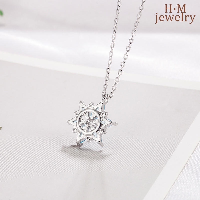 Kalung Rantai Liontin Snowflake Hias Kristal Imitasi Simple Mewah Untuk Wanita / Hadiah Ulang Tahun