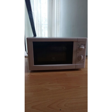 microwave electrolux/ electronik/ microwave