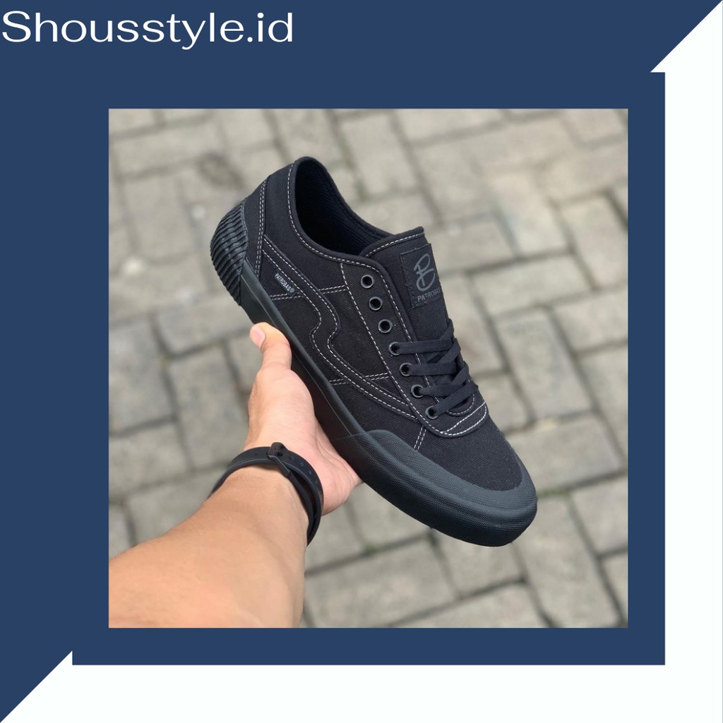 Patrobas Equip Full Black Low Cut