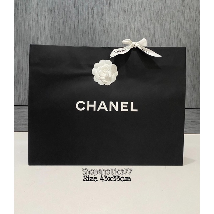 

BISA BAYAR DITEMPAT Chanel paperbag L / paper bag branded TERLARIS