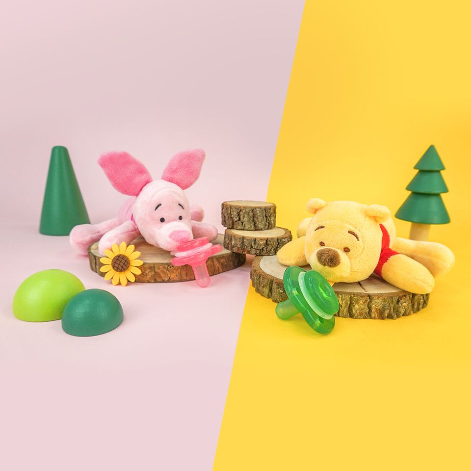 Nookums Disney Piglet Pink Pacifier with Plushies Empeng dengan Boneka