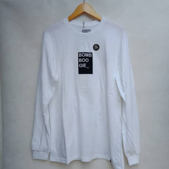 Kaos Bombboogie Lengan Panjang